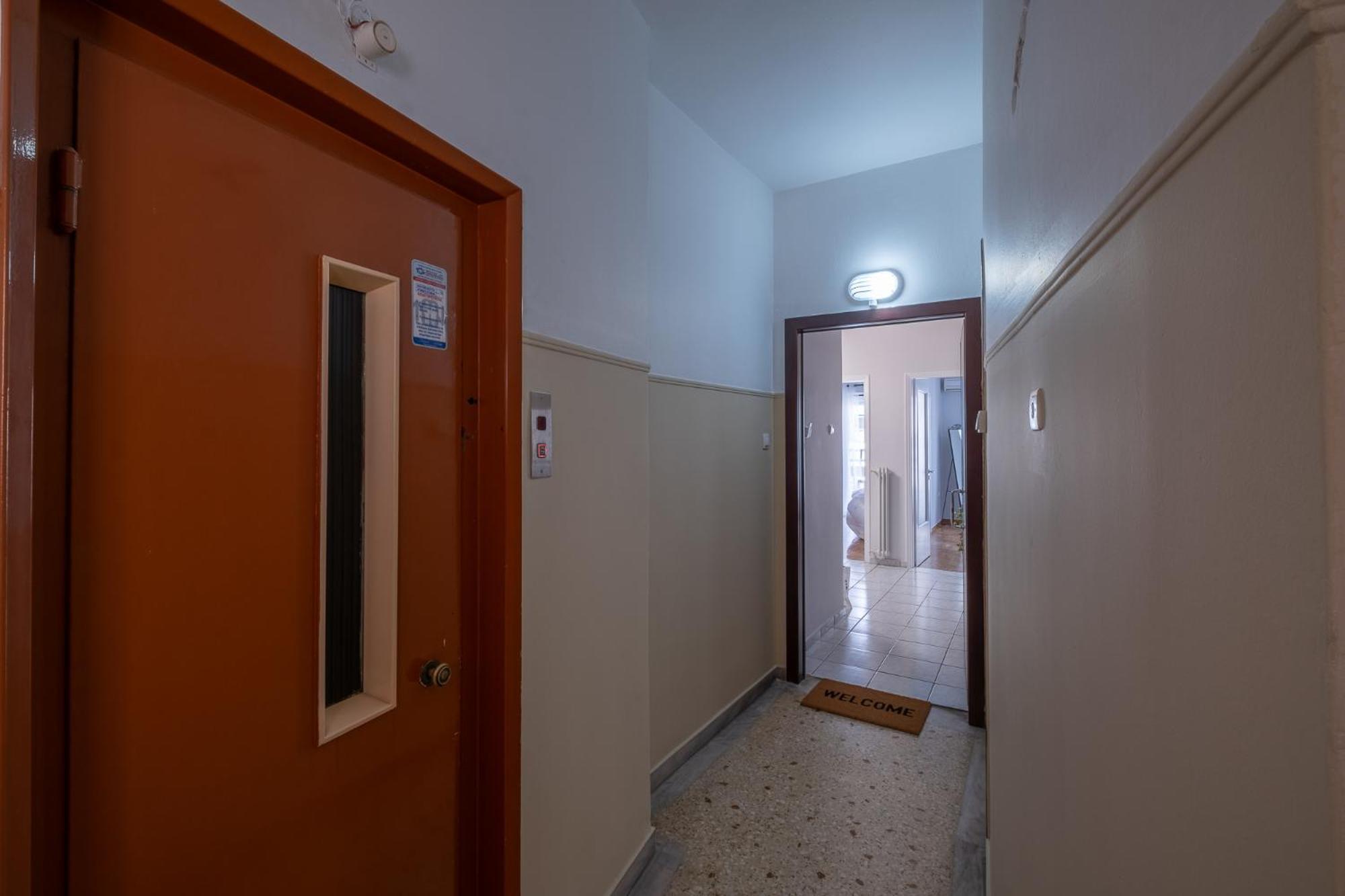 Lovely And Modern 3Bd Apartment Close To Ampelokipoi Metro Atene Esterno foto