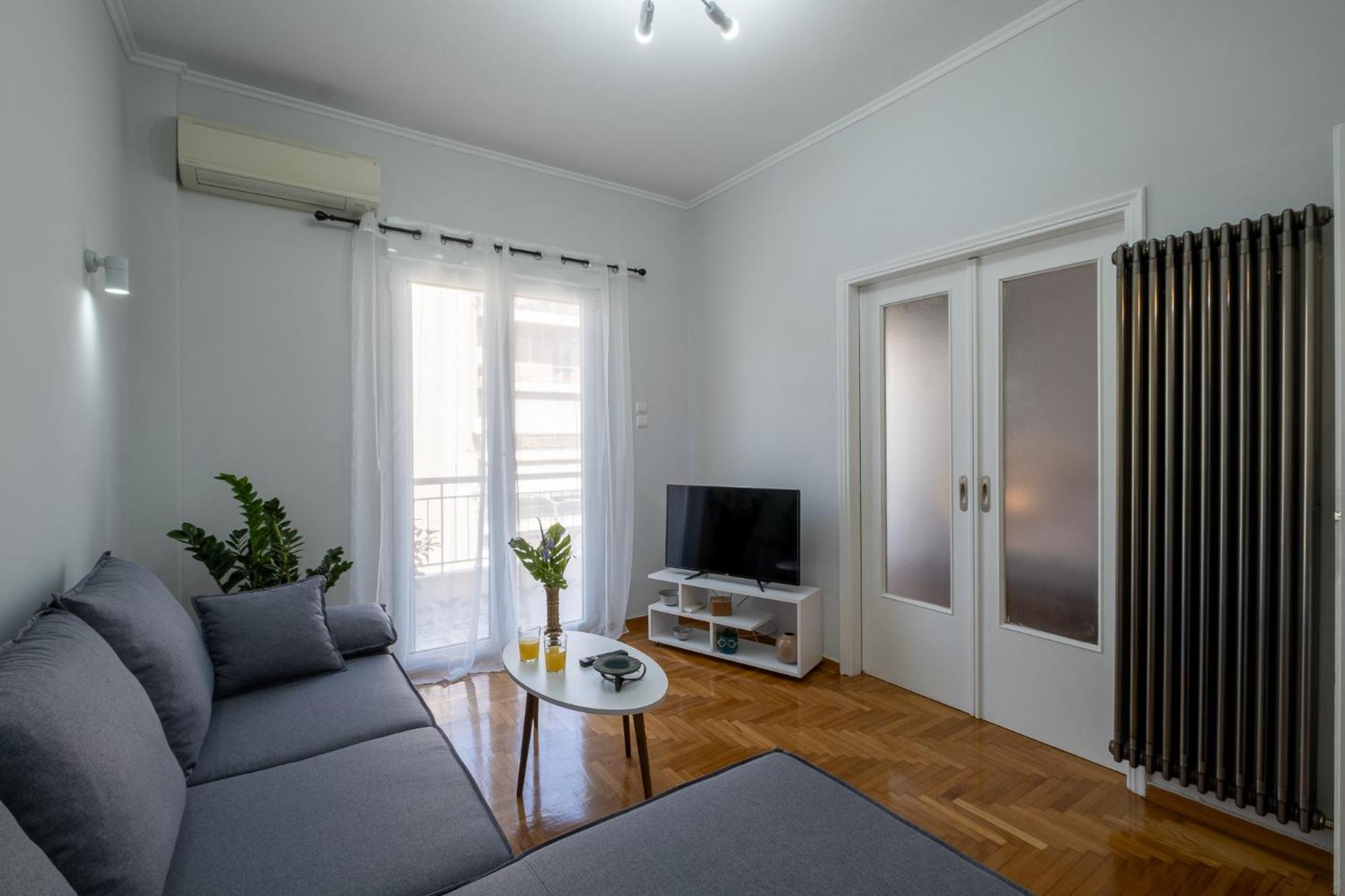 Lovely And Modern 3Bd Apartment Close To Ampelokipoi Metro Atene Esterno foto