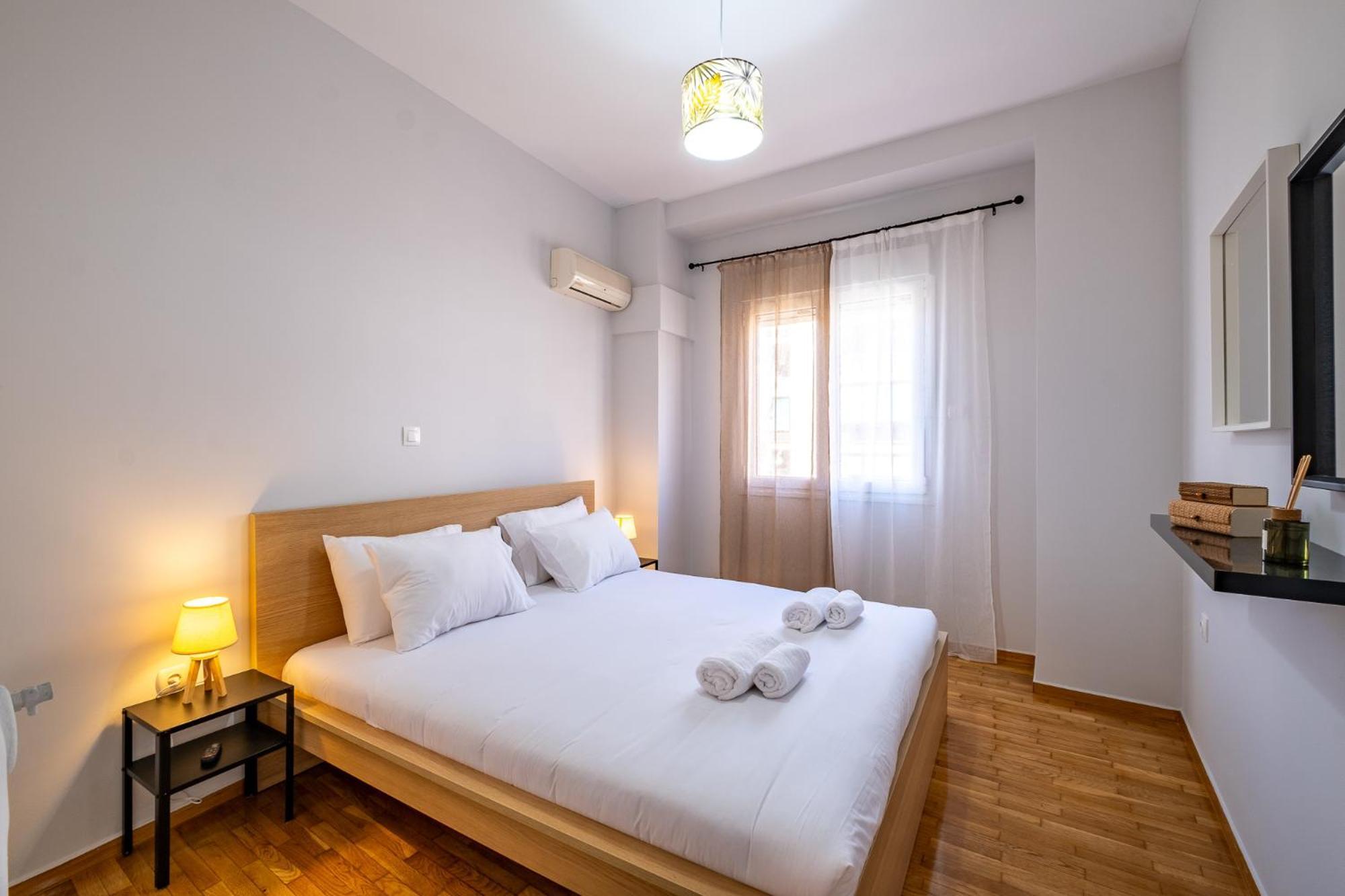 Lovely And Modern 3Bd Apartment Close To Ampelokipoi Metro Atene Esterno foto