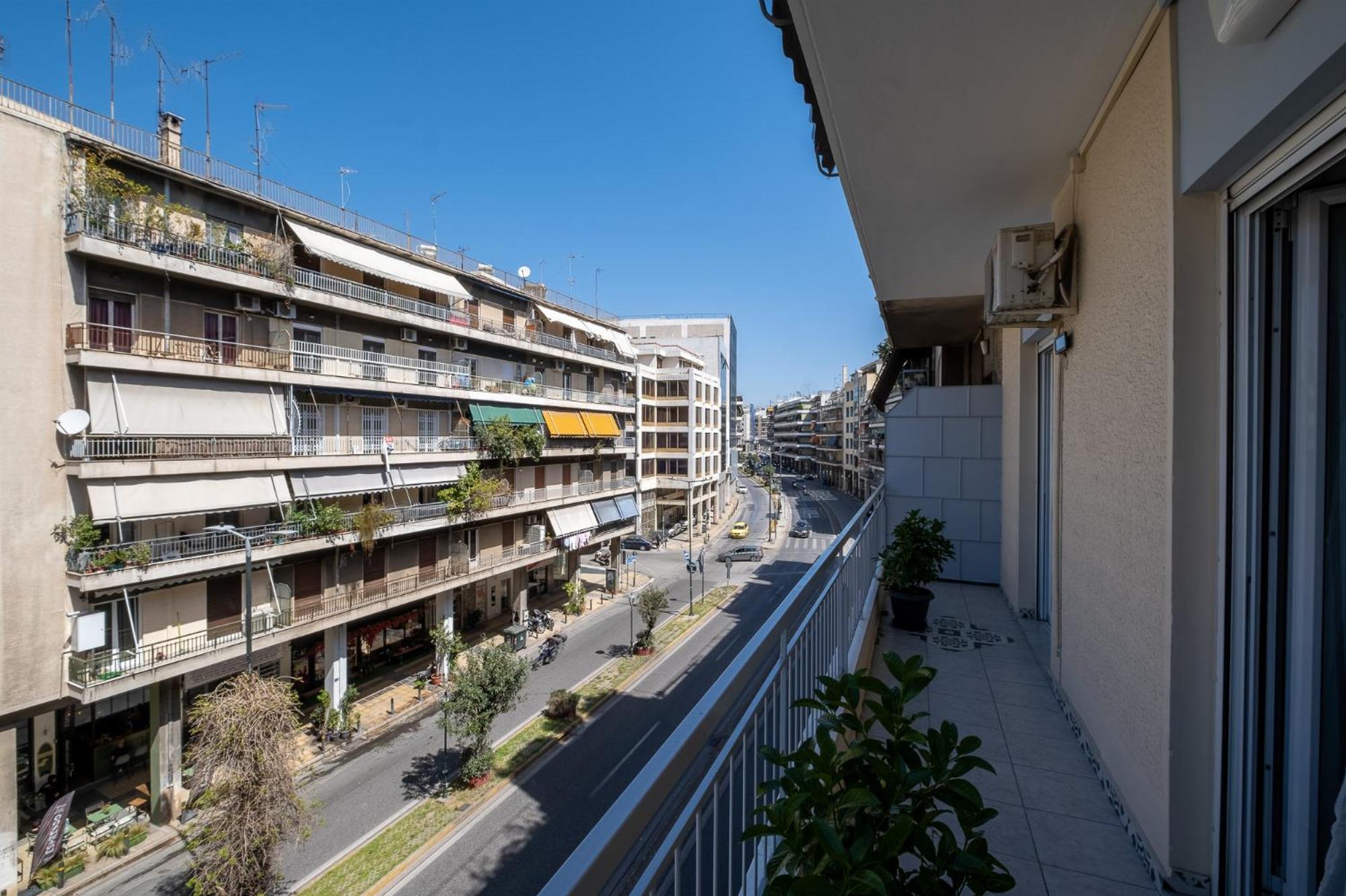 Lovely And Modern 3Bd Apartment Close To Ampelokipoi Metro Atene Esterno foto