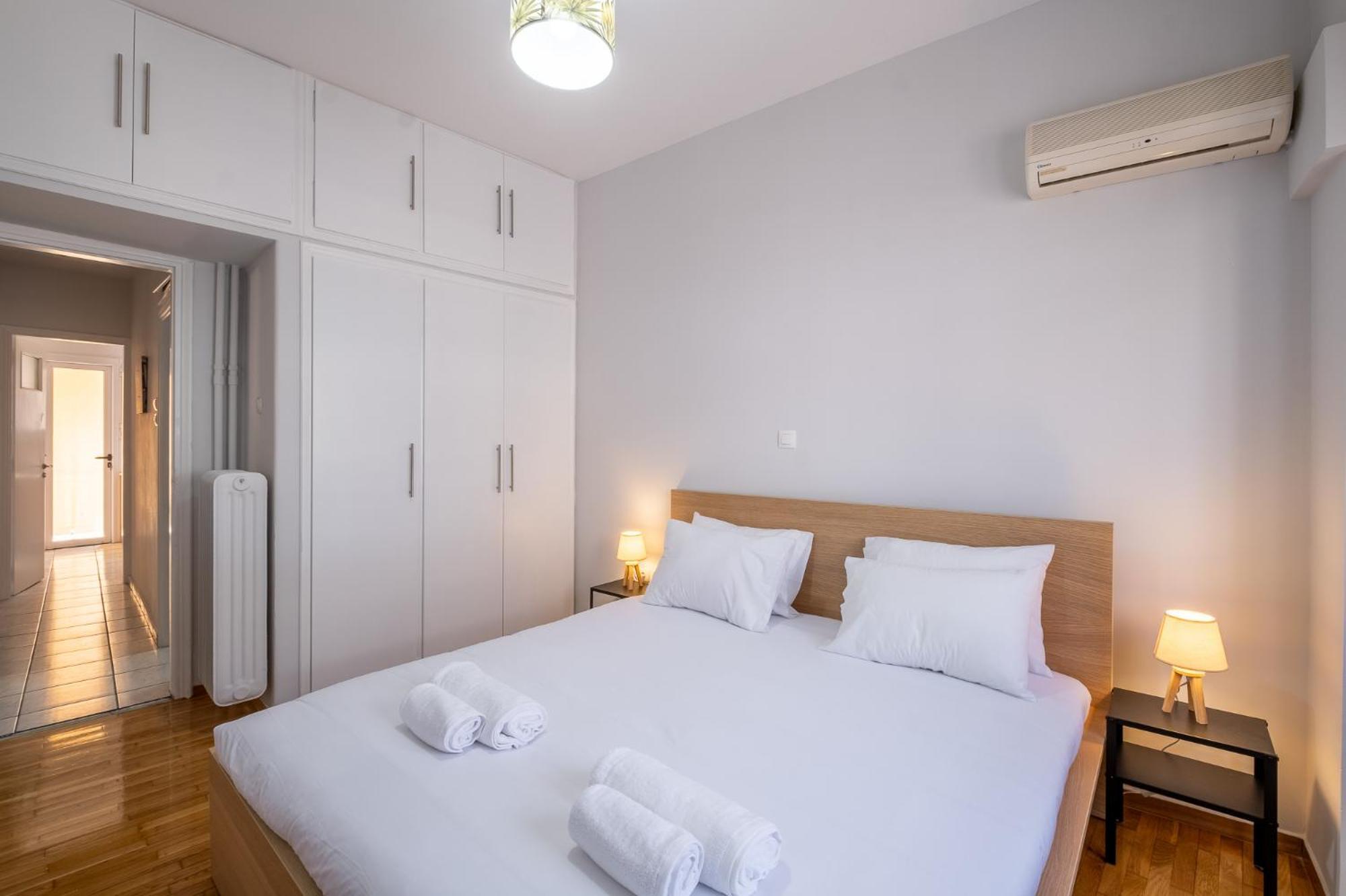 Lovely And Modern 3Bd Apartment Close To Ampelokipoi Metro Atene Esterno foto
